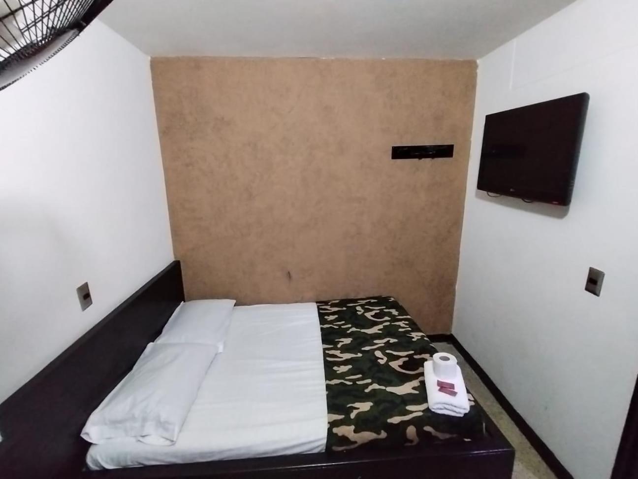 Hotel Country Μεντεγίν Εξωτερικό φωτογραφία