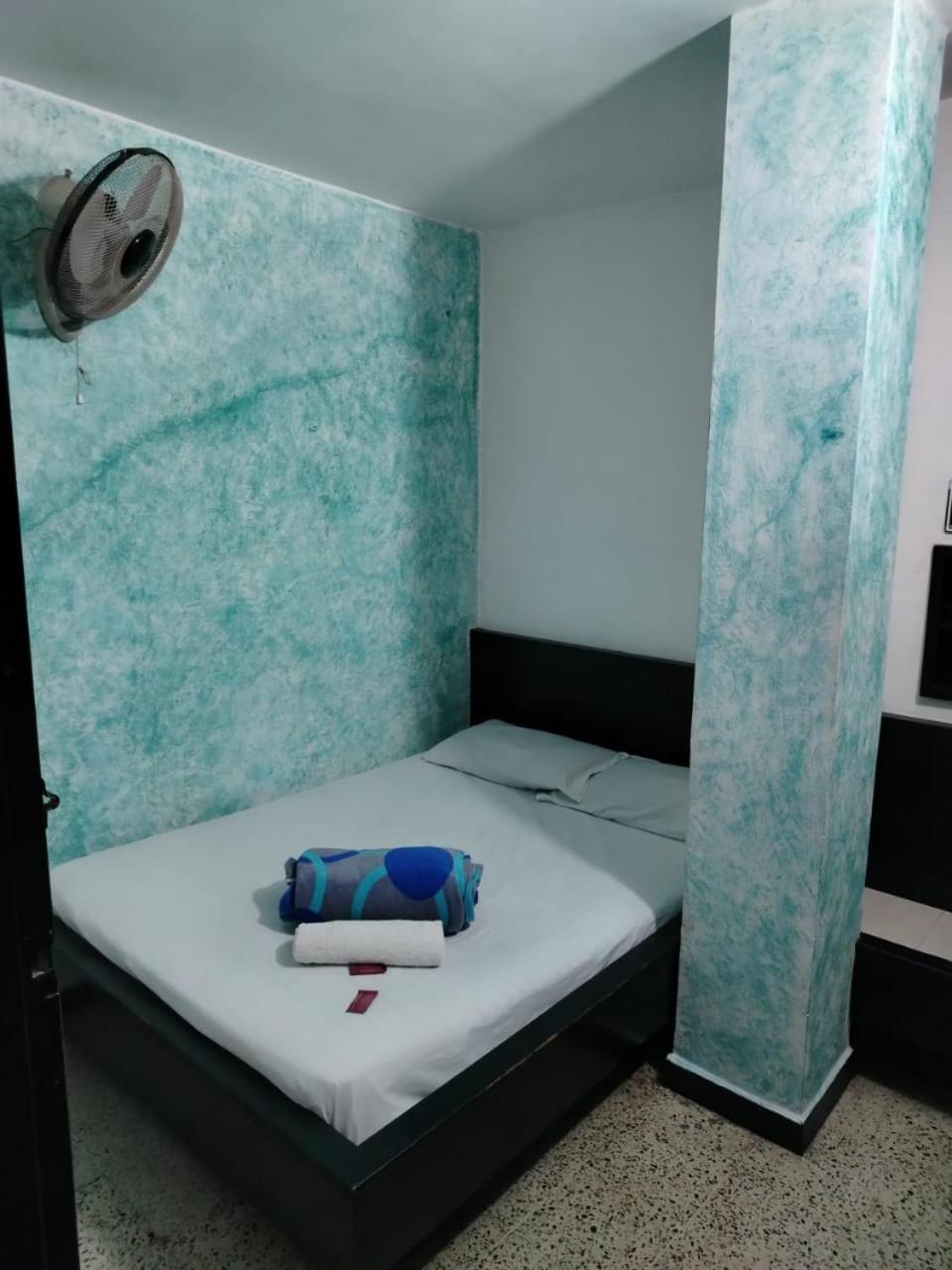 Hotel Country Μεντεγίν Εξωτερικό φωτογραφία