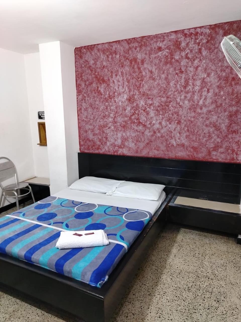 Hotel Country Μεντεγίν Εξωτερικό φωτογραφία