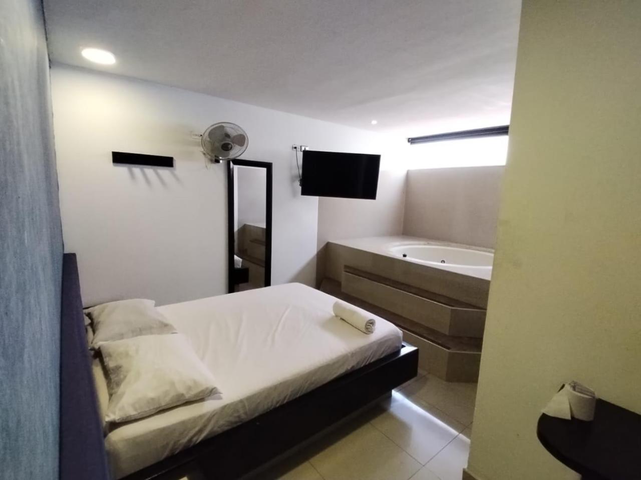 Hotel Country Μεντεγίν Εξωτερικό φωτογραφία